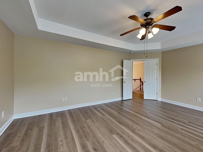 Building Photo - 905 Wonderland Pass