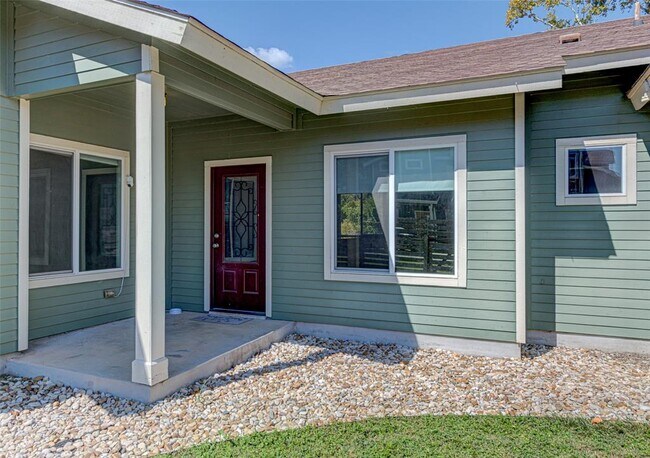 Building Photo - 1123 Walton Ln
