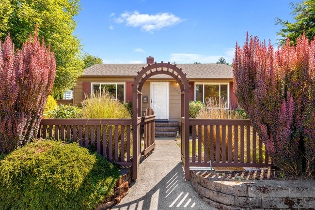 Primary Photo - 8406 9th Ave SW