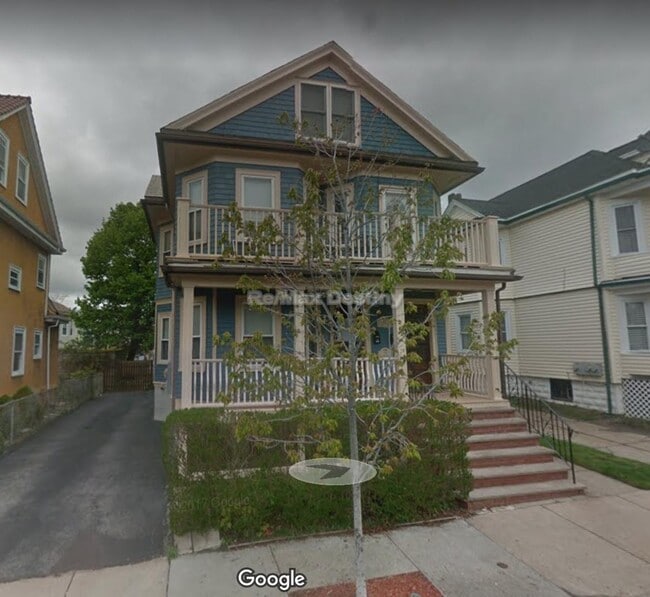 Building Photo - 12 Indiana Ave