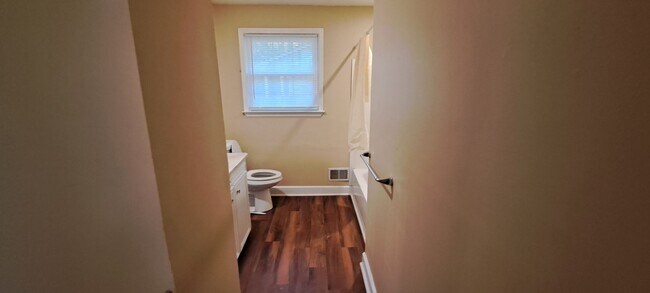 Building Photo - Very Nice Home in St Andrews!