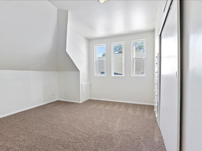 Building Photo - 815 S 700 E