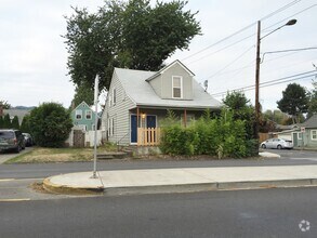 Building Photo - lombard2