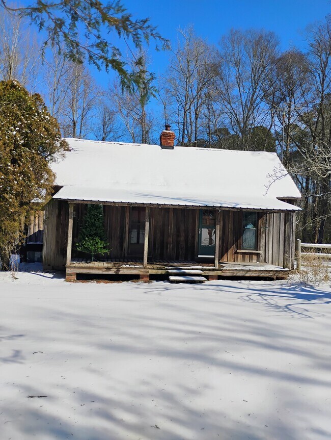 Building Photo - 5435 Indian Ridge Rd