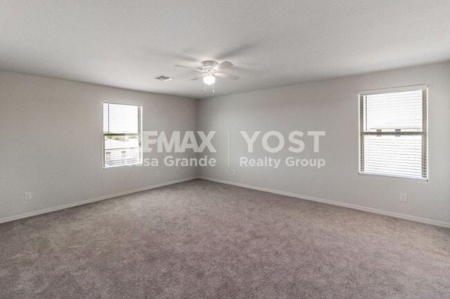 Building Photo - Huge move in special! 1/2 off the first months rent