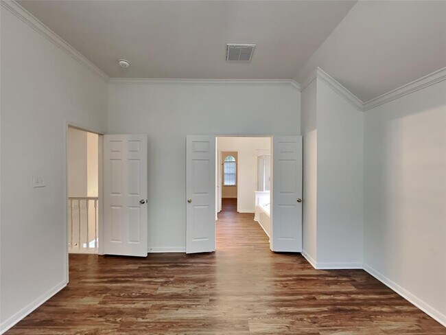 Building Photo - 21027 Deauville Dr