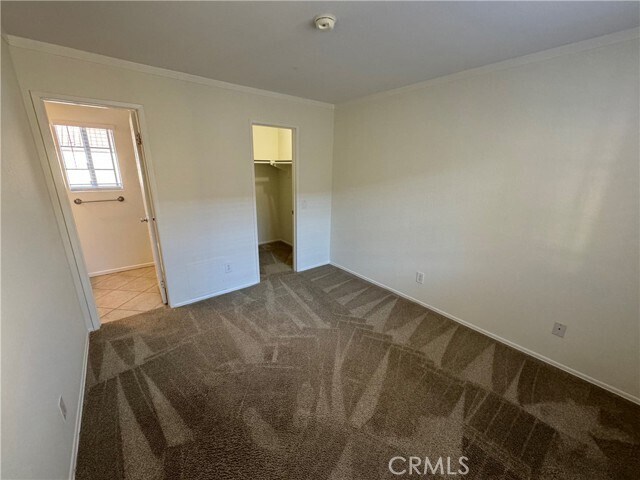Building Photo - 26151 Sanz