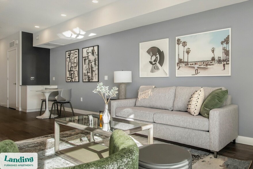 Primary Photo - 3830 NW 11th St