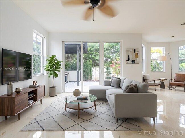 Building Photo - 7010 NW 106th Ave