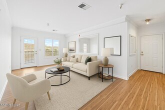 Building Photo - 200 Talus Way