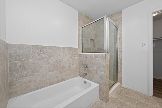 Building Photo - 10039 Morocco Rd