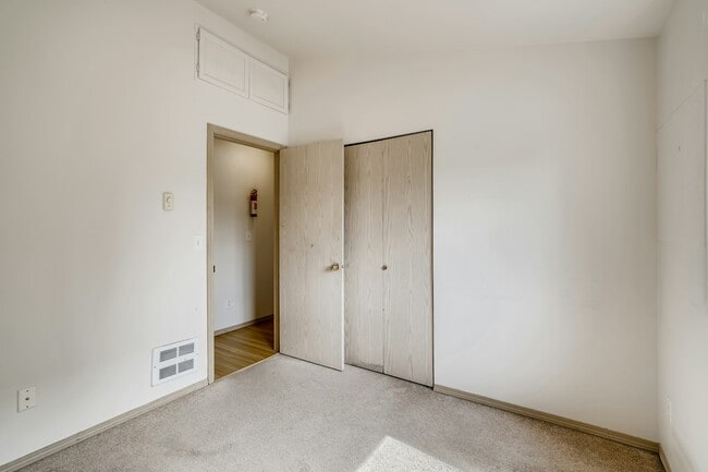 Building Photo - 5205 11th Ave NE