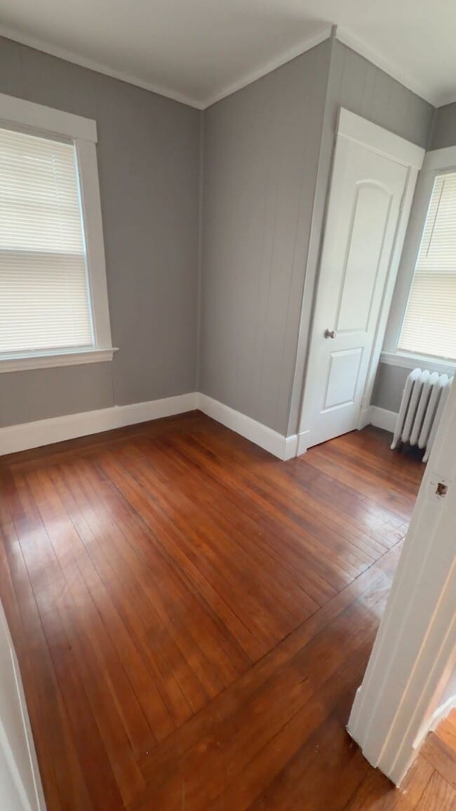 Building Photo - 38 Glen Rd