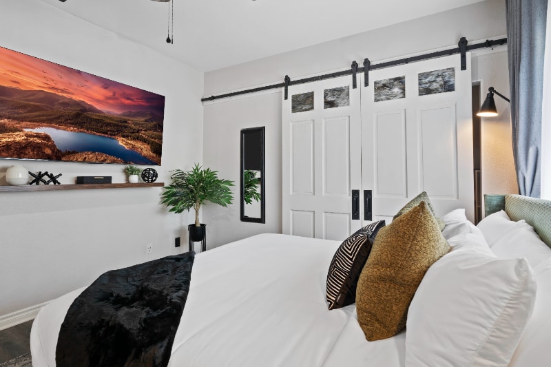 Building Photo - 26947 Hillsborough Pkwy