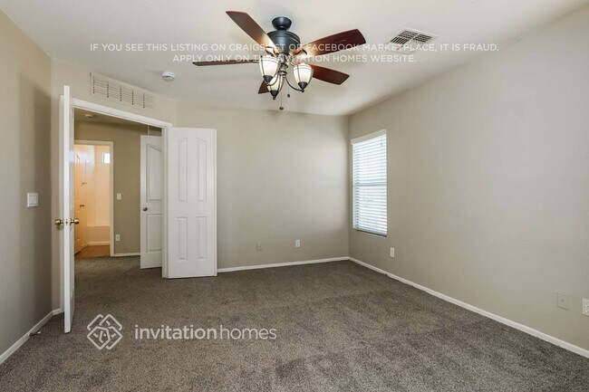 Building Photo - 328 E March St