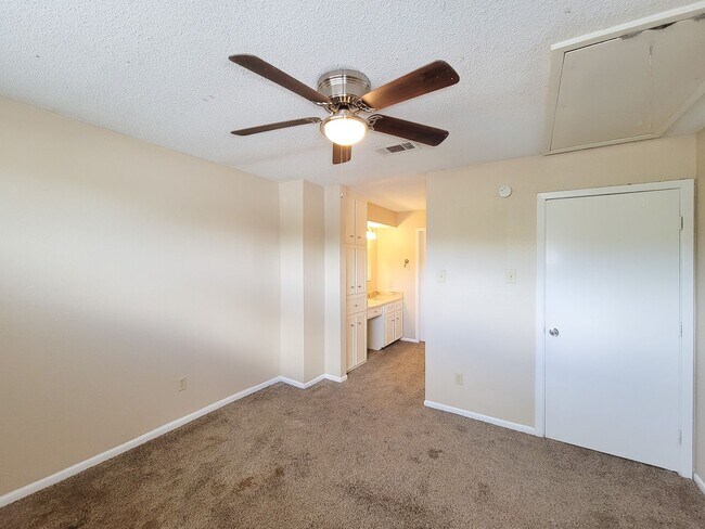 Building Photo - Come and view this open floor plan with much potential. Formal and dining room, granite counters,...