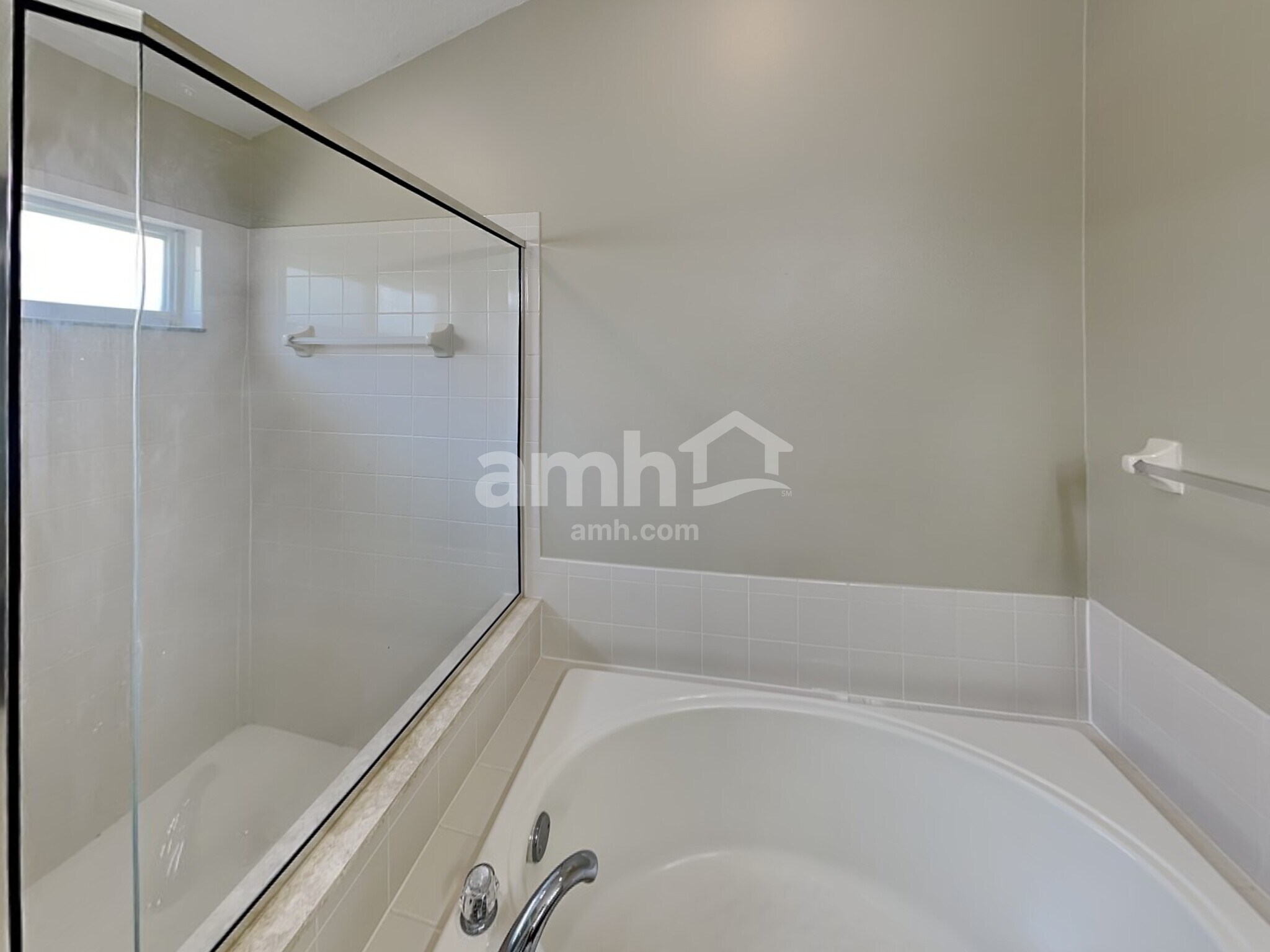Building Photo - 12828 Standbridge Dr