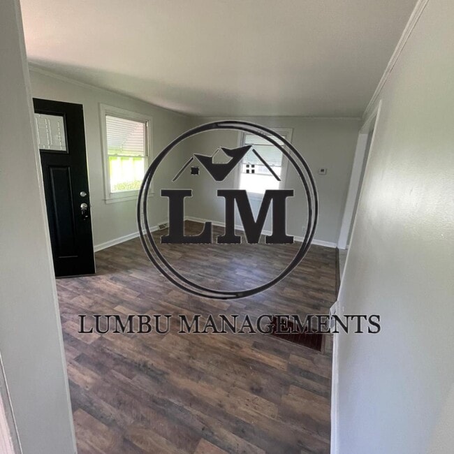 Building Photo - 108 Harris Pl