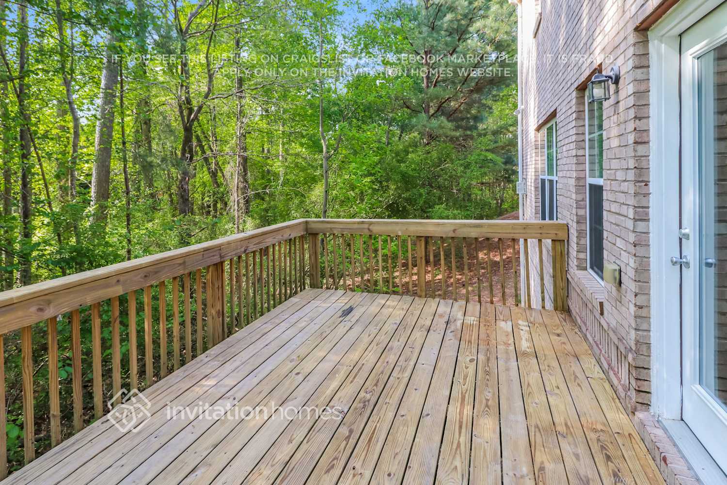Building Photo - 808 Scenic Park Ct