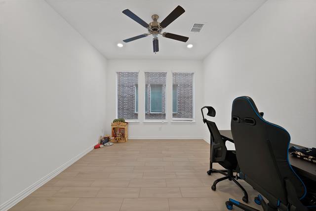 Building Photo - 1216 Sassafras Dr