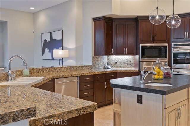 Building Photo - 57780 Troon Way