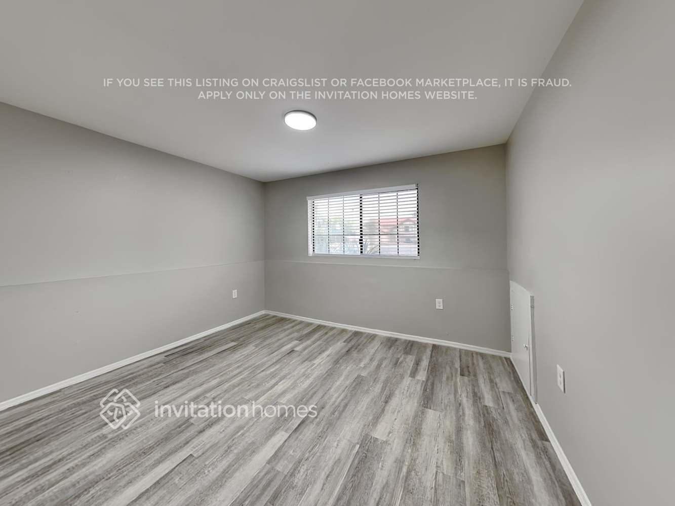 Building Photo - 1208 W Sand Hills Ct