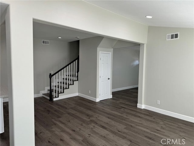 Building Photo - 201 N Olive Ave
