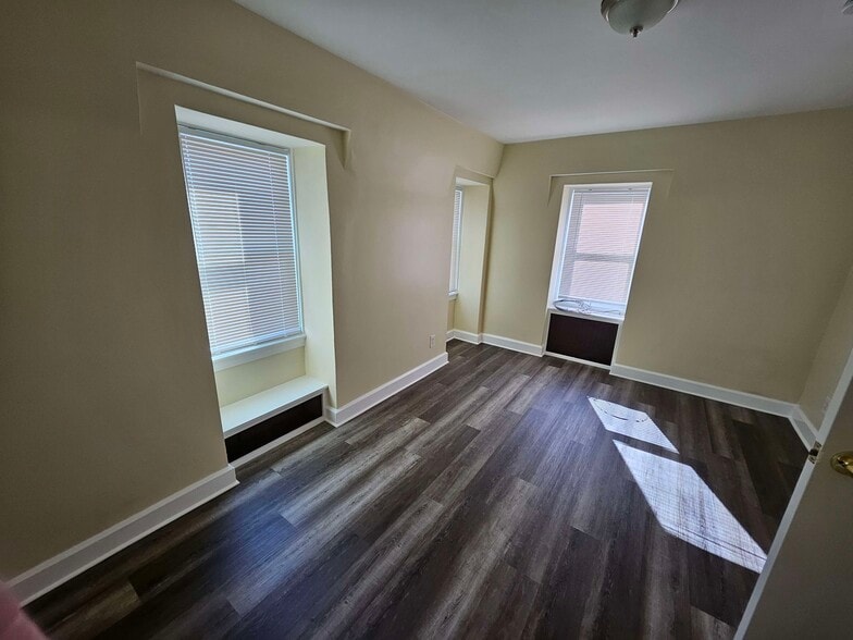 Bedroom with closet next to living room - 19 Negus St