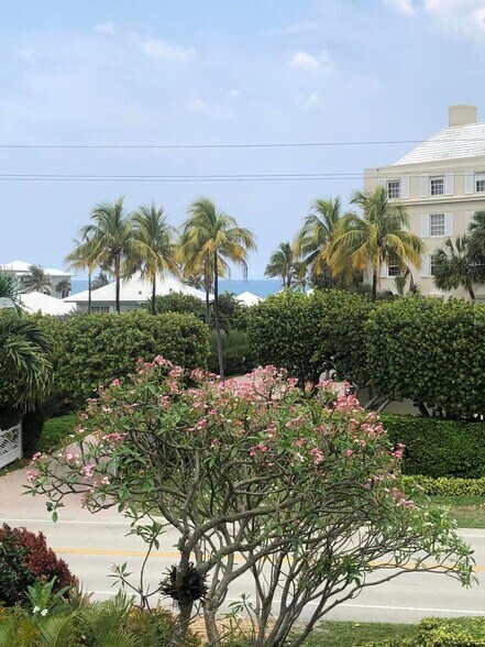 Building Photo - 4440 N Ocean Blvd