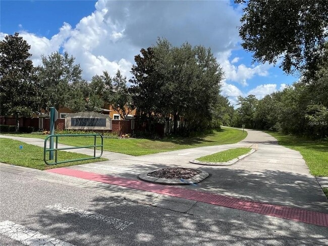 Building Photo - 5552 Rutherford Pl