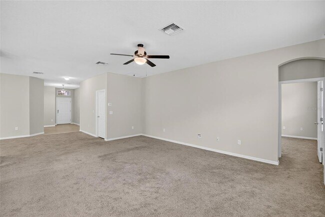 Building Photo - 15810 Starling Water Dr