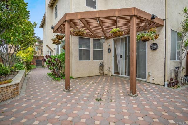 Building Photo - 11354 W San Raphael