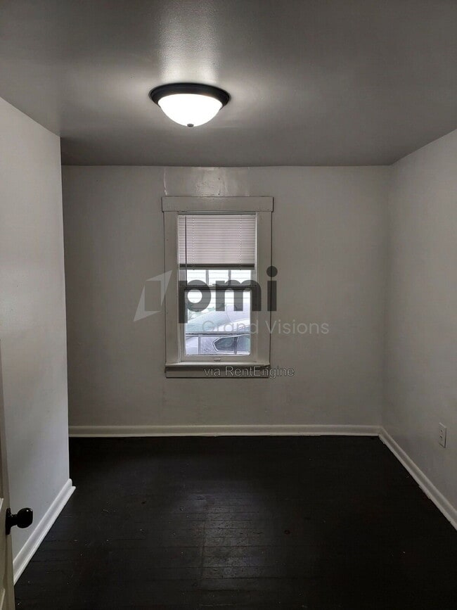 Building Photo - 1154 E Harrison Ave