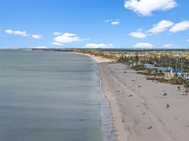 Building Photo - 507 Acacia Ln