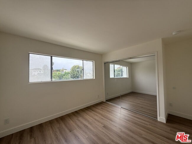 Building Photo - 523 Ashland Ave