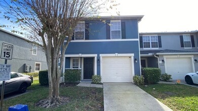 Building Photo - 3 Bedroom, 2.5 Bath Townhome with One Car Garage in Waterford Lakes Orlando!