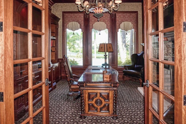 Building Photo - 1363 Oceanview Dr