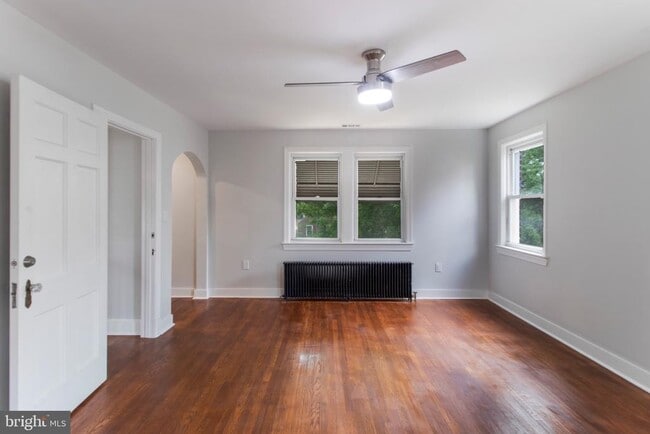 Building Photo - 6011 North Dakota Ave NW