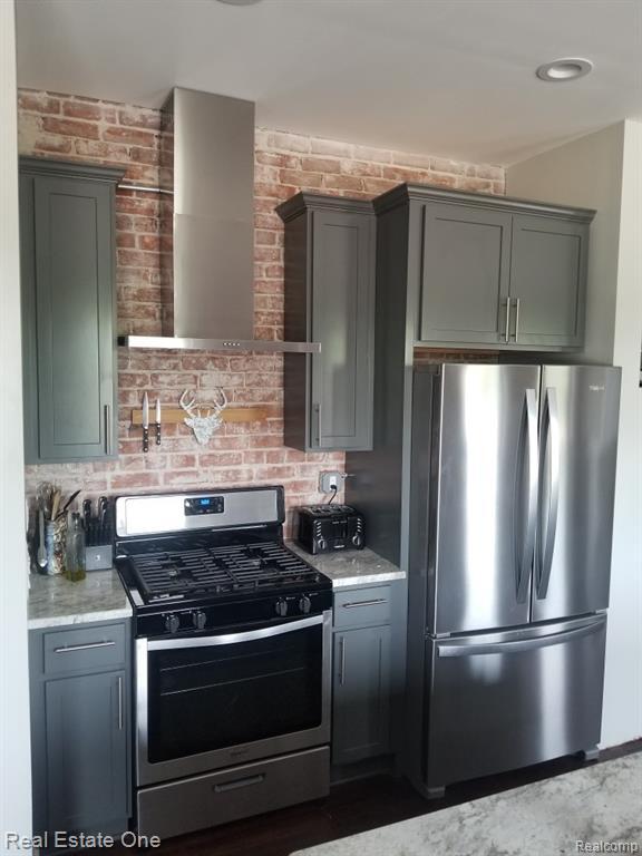 Building Photo - 422 Mill St