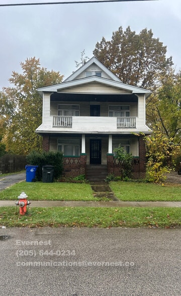 Primary Photo - 3046 E 130th St