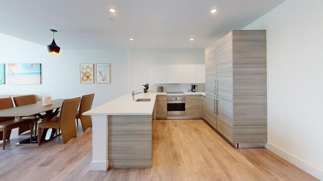 Building Photo - 411 Jimmy Buffett Mem Hwy