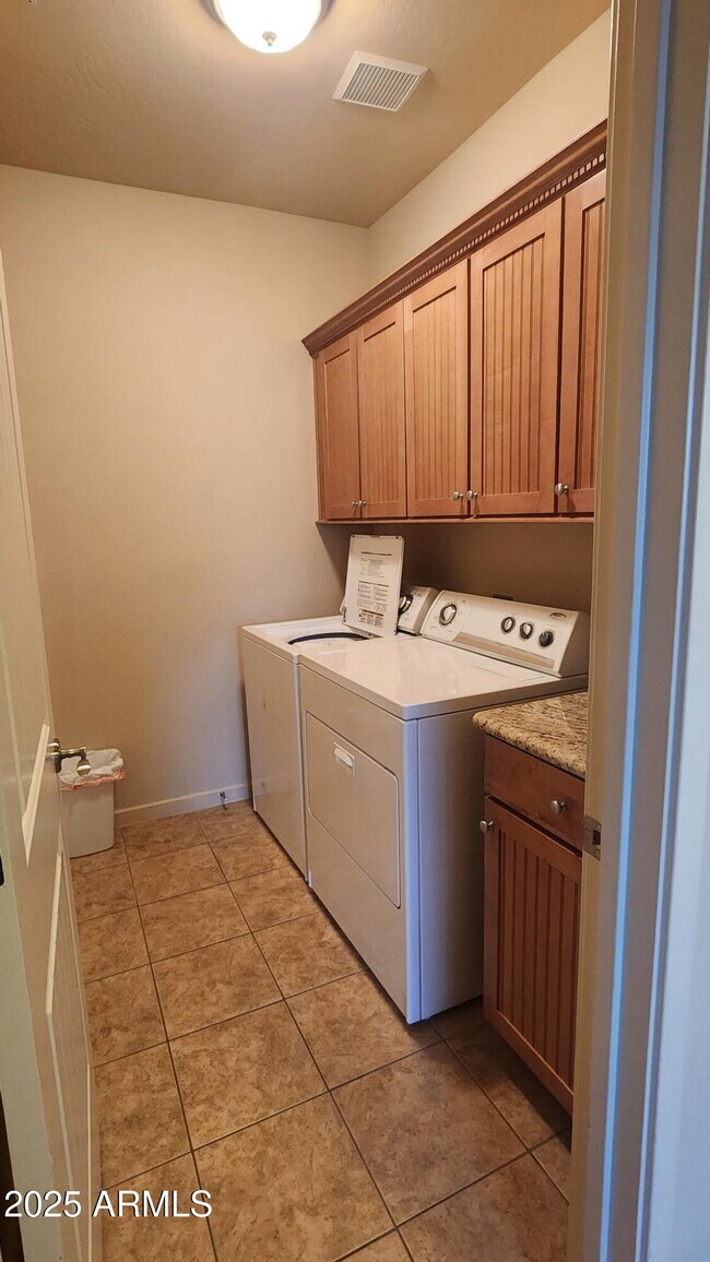 Building Photo - 14815 N Fountain Hills Blvd