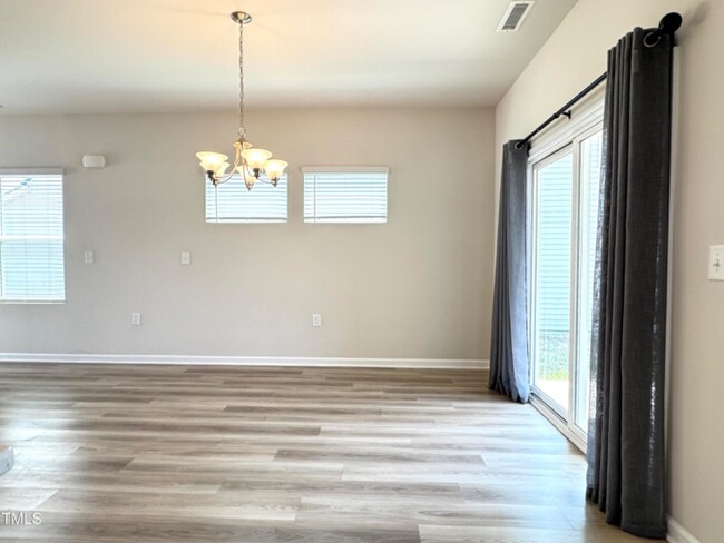 Building Photo - 4 Bedroom Single Family House for Rent