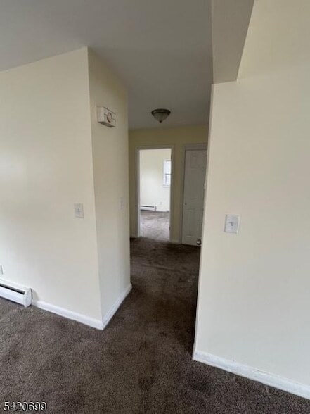 Building Photo - 14 Walnut Pkwy