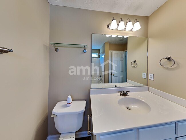 Building Photo - 606 Windcroft Cir NW