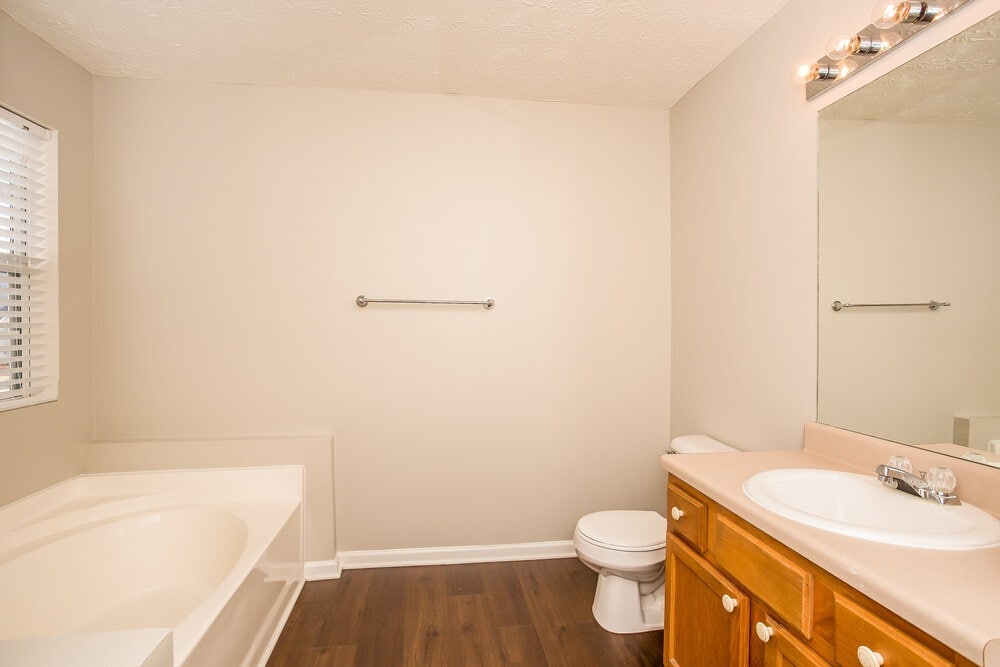 Building Photo - 4085 Mission Way