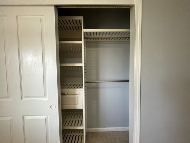 Building Photo - Paso Robles Townhouse, close to downtown!