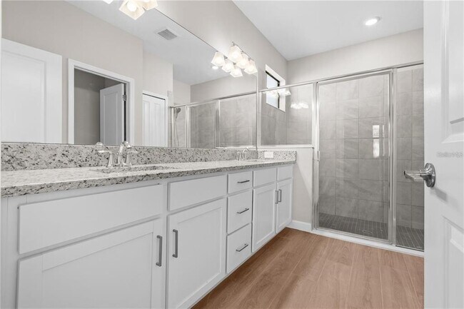 Building Photo - 15719 Islandwalk Ave