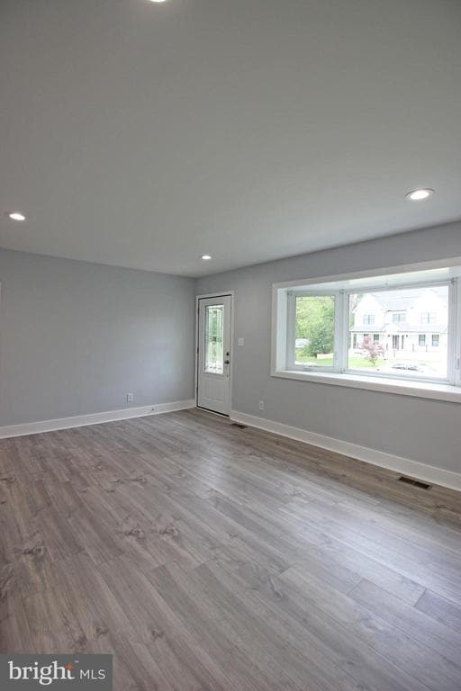 Building Photo - 6811 Glenmont St