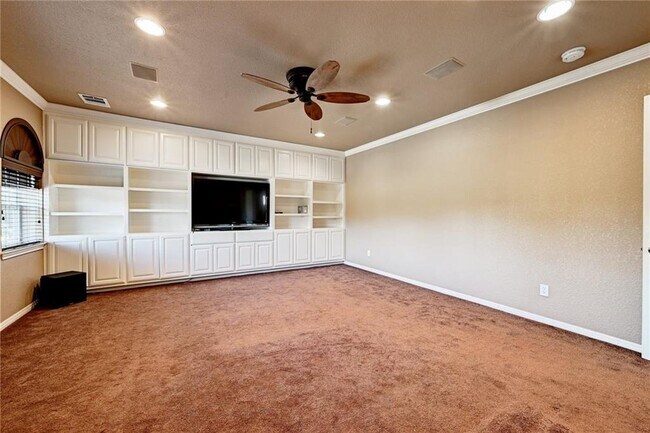 Building Photo - 8408 Big Timber Dr